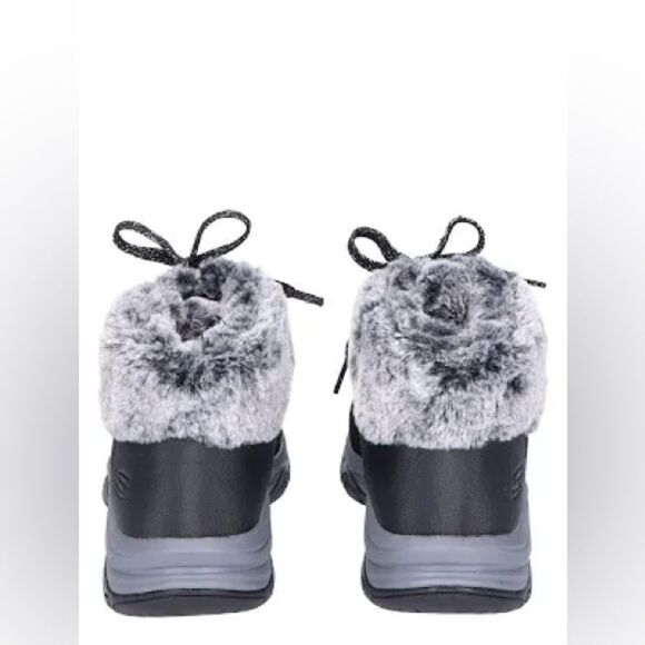 SKECHERS 7 Relaxed Fit:Waterproof Trego Falls Finest Suede Booties - Picture 5 of 13